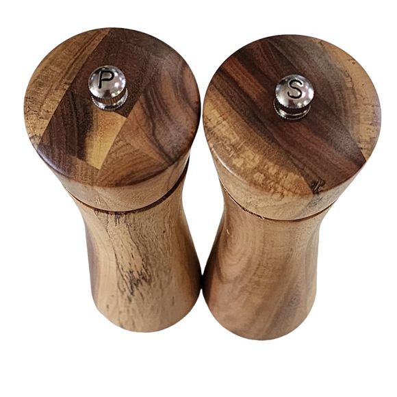 Wooden‎ Salt and Pepper Grinder Set Salt and pepper shaker - Picture 6 of 12